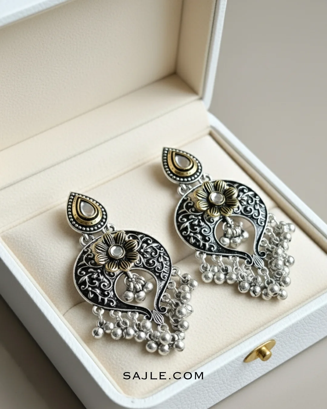 Traditional Kundan and Enamel Work Chandbali Style Dangler Earrings For Women 1